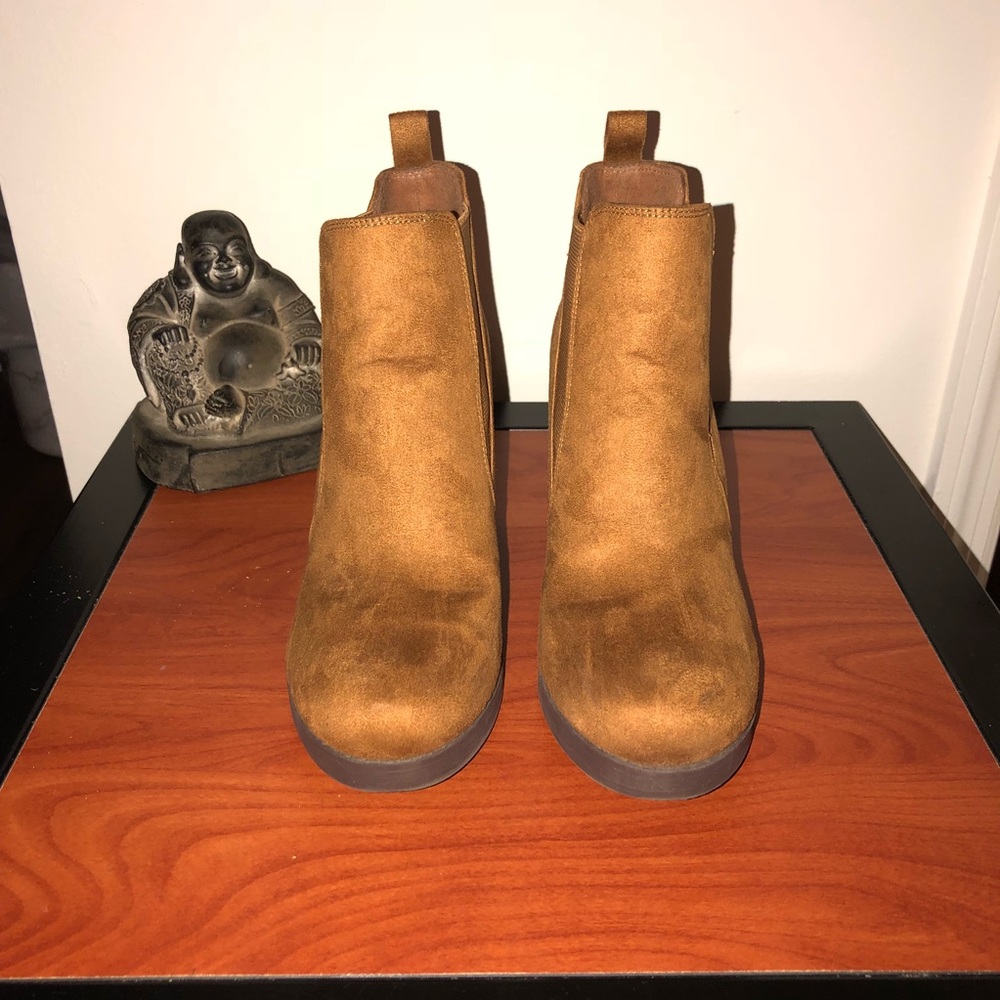 boots - Picture 4 of 7